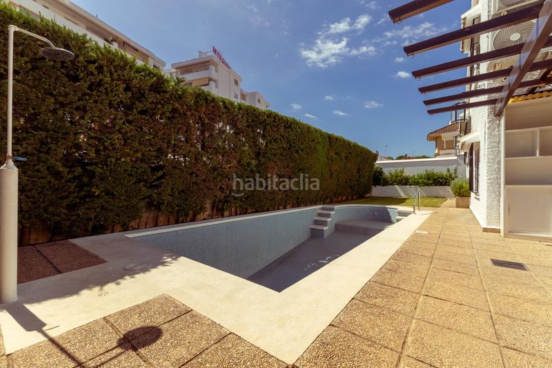 Foto a7f39b40-cfd4-4485-a46f-e9363fb05ed0. Chalet with parking pool in Castillo Sohail - Myramar Fuengirola