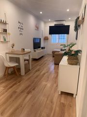 Apartament a Calle del Jazmín