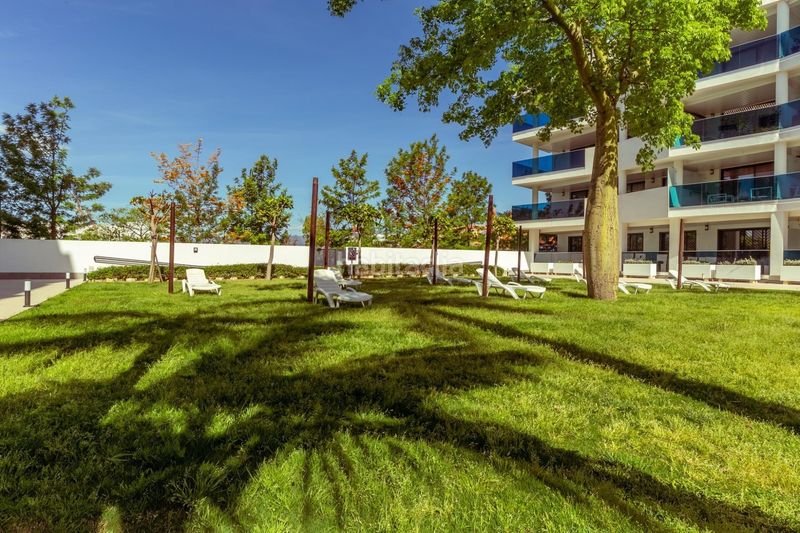 Foto 78fec310-a86d-44eb-82ea-5a4a299b622b. Apartament amb aparcament piscina a Las Flores Mijas