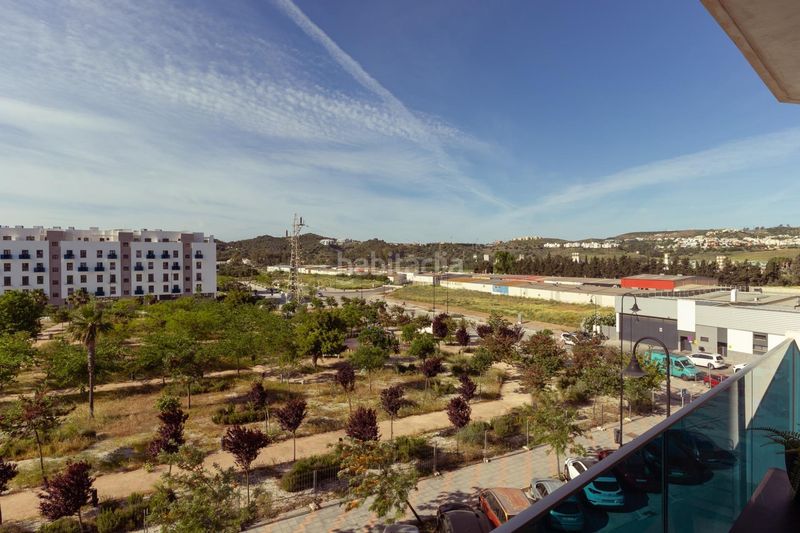 Foto 9b8f7a2d-d32a-42c2-8115-6dde2b5da7da. Apartament amb aparcament piscina a Las Flores Mijas