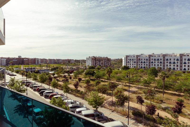 Foto c0488c79-f9b2-4ea8-9865-68829b03730a. Apartament amb aparcament piscina a Las Flores Mijas