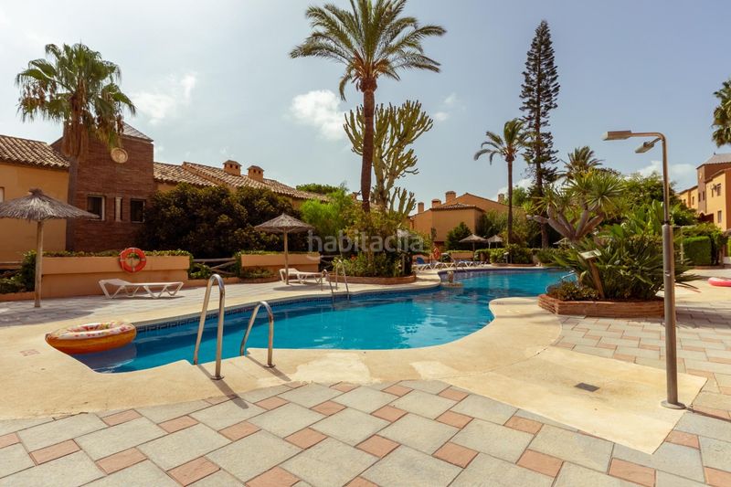 Foto 352a8490-106f-4e02-9a30-fac62614bf93. Apartament amb piscina a Riviera del Sol Mijas