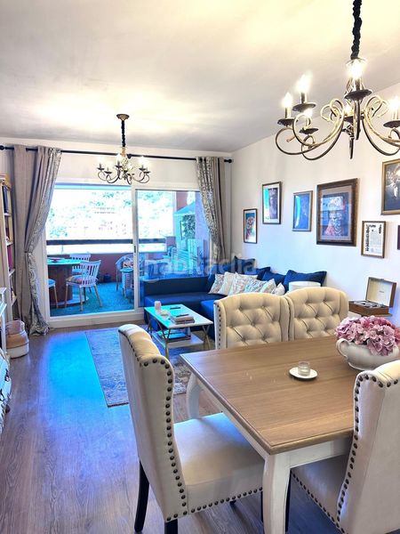 Foto cec7d5f5-e917-4449-99c1-d94958fa880b. Apartament amb aparcament piscina a El Rosario - Ricmar Marbella