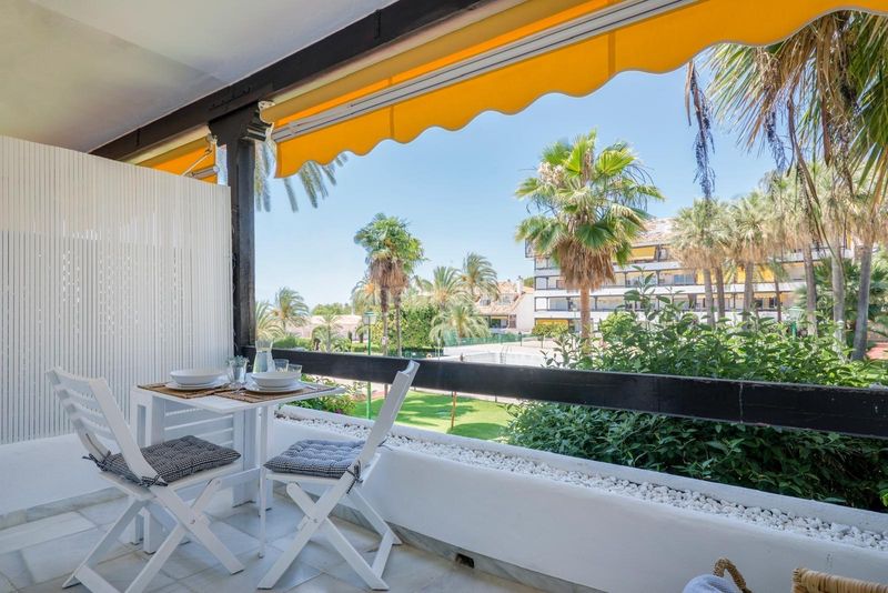 Foto fe1104b9-e9eb-4a3f-aaaa-771d33984d84. Estudi amb calefacció piscina a La Carolina - Guadalpín Marbella