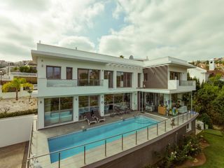 Chalet  Calle lago 'cala-golf'. Villa de lujo en primera línea de golf  la cala golf  piscina pr
