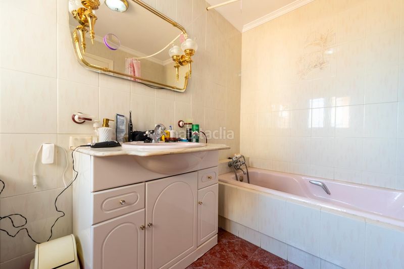 Foto 2e0e0347-b0f5-4c39-920a-a6a81da9f777. Casa aparellada amb aparcament a Manantiales - Lagar - Cortijo Alhaurín de la Torre