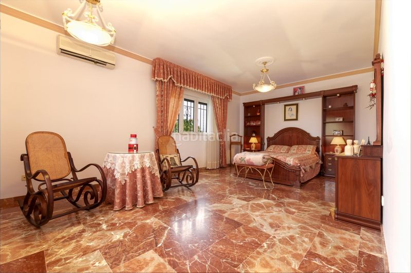 Foto 549600f0-b67d-4a13-9af3-49c8cde07ebe. Casa aparellada amb aparcament a Manantiales - Lagar - Cortijo Alhaurín de la Torre