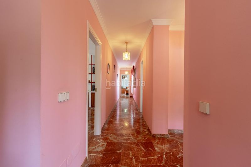Foto fcd8fd5b-04d2-4347-8110-70ec798f7e28. Casa aparellada amb aparcament a Manantiales - Lagar - Cortijo Alhaurín de la Torre
