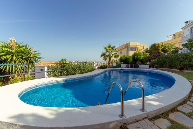 Foto 5bc32a83-b856-41d4-8e41-2958be79c15f. Casa adossada amb aparcament piscina a campo de Mijas Mijas