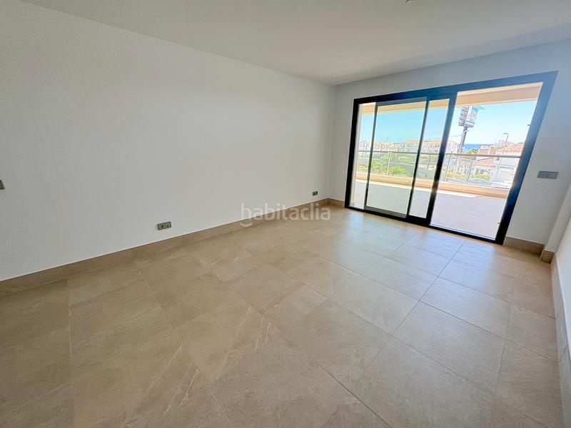 Foto 8ba97f77-af5c-4fba-82e1-91ca2766189b. Alquiler apartamento  a pasos de la playa, costa en Casares