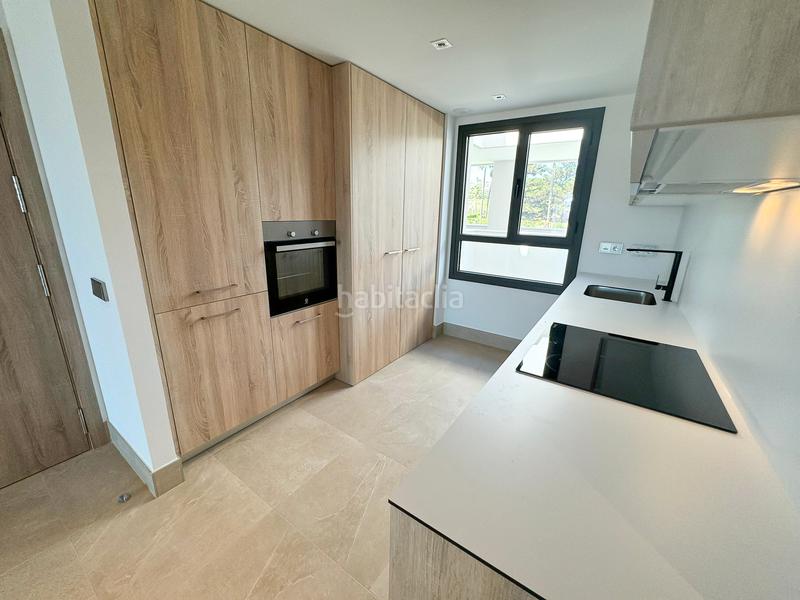 Foto adf0e49c-bff9-4cd8-bfb4-a7650c0d72e0. Miete appartement mit heizung parking pool in marina de Casares Casares