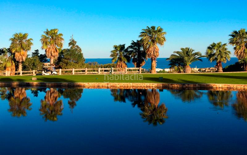 Foto 169fdf38-8ca5-4e34-865b-80b6317a7214. Rent apartment with heating parking pool in marina de Casares Casares