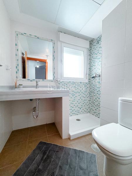 Foto 4d5a9bba-611b-46d7-a3f9-d04d5ccb3a24. Apartament amb calefacció aparcament piscina a El Castillo Manilva