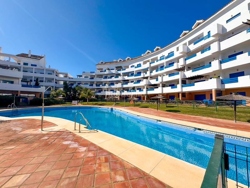 Foto 353982a6-5c83-4cc5-a459-a82933e8c1c5. Appartement avec chauffage parking piscine dans La Duquesa Manilva