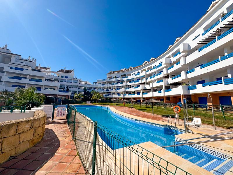 Foto 38c4153a-8fee-4c32-bcb1-b24f0b6853fe. Appartement avec chauffage parking piscine dans La Duquesa Manilva