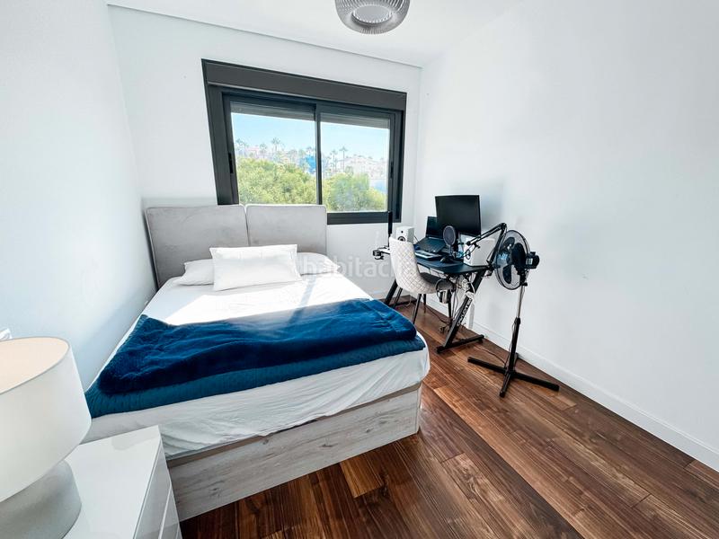 Foto 471d0ac4-bf1a-4b18-aa2b-48ce24cf2139. Casa adossada amb calefacció aparcament piscina a Manilva