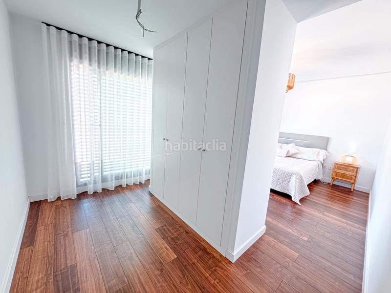 Foto 5d21188e-2bea-4e3d-ba46-10d56ddfd971. Casa adossada amb calefacció aparcament piscina a Manilva