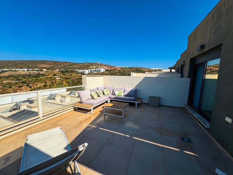 Foto 8b6f0215-abdc-4877-9194-f4479ab48f35. Casa adossada amb calefacció aparcament piscina a Manilva