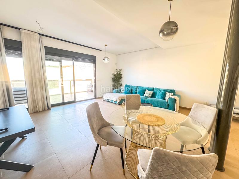 Foto bec1126c-7641-4627-8a0f-852863aa4720. Casa adossada amb calefacció aparcament piscina a Manilva