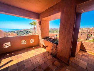 Apartamento en San Luis de Sabinillas. Apartamento en manilva costa con vistas al mar