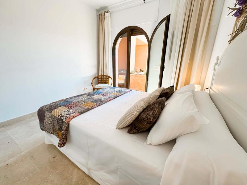 Foto 6f4d7663-4216-4029-aab8-aa729a823d15. Apartamento  costa con vistas al mar en Manilva