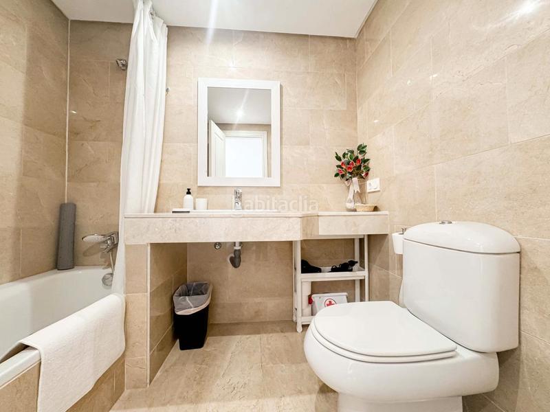 Foto 7b6fd776-7d05-4787-be4d-f0df084b888e. Apartamento  costa con vistas al mar en Manilva