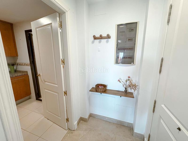 Foto a990c647-2df7-4809-baf2-efdd53cb118a. Apartamento  costa con vistas al mar en Manilva