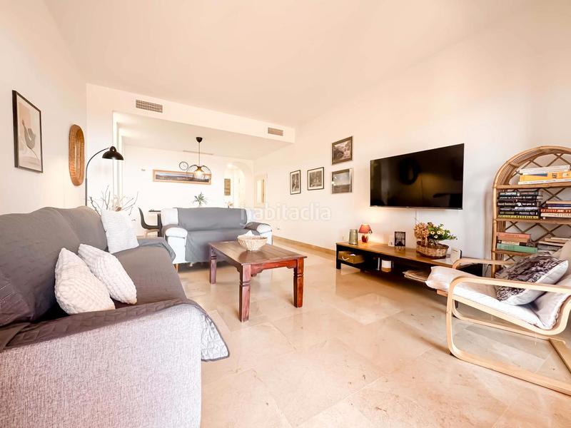 Foto f6cb6642-68bf-4892-8ea9-f25e98abf361. Apartamento  costa con vistas al mar en Manilva