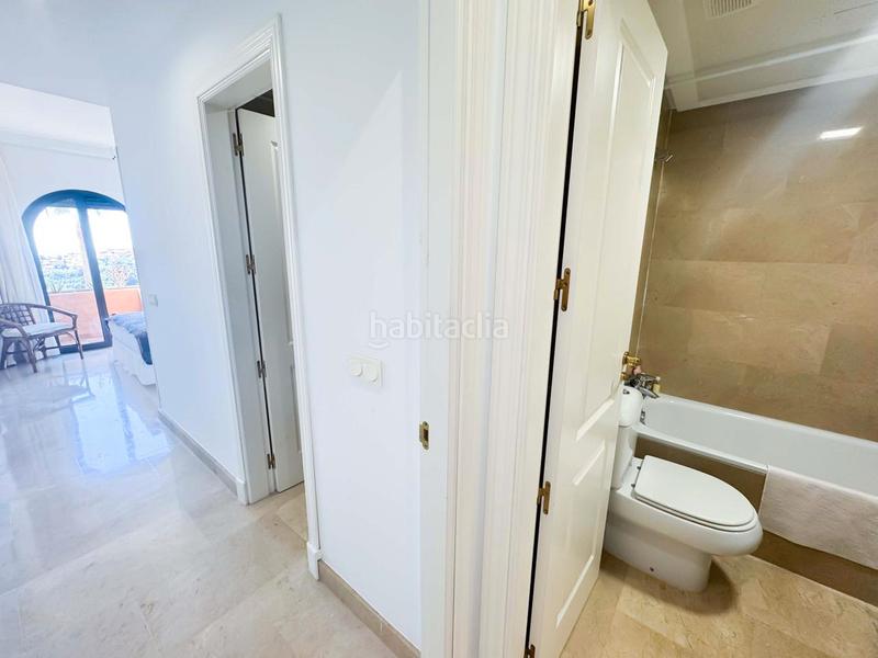 Foto f96ab887-c76a-4de0-81b2-31b31005191c. Apartamento  costa con vistas al mar en Manilva