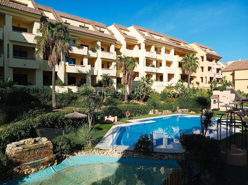 Foto cb41b378-422b-4ba4-bccc-b0eaab31ce11. Location attique avec chauffage piscine dans La Duquesa Manilva