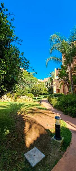 Foto 00a88708-64cf-4018-aad4-830b4b267a08. Rent penthouse with heating pool in La Duquesa Manilva