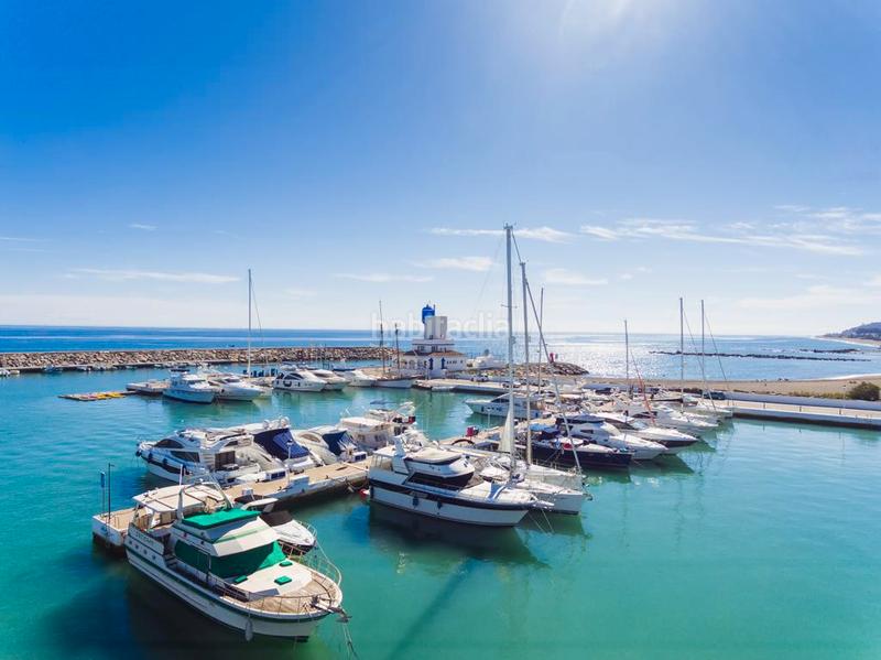 Foto 1e2b668a-7a4d-46da-a63a-09a4ece08854. Rent penthouse with heating pool in La Duquesa Manilva