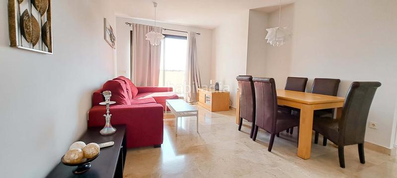 Foto 3d642ff1-1326-474b-9535-be5c1bf3511a. Rent penthouse with heating pool in La Duquesa Manilva