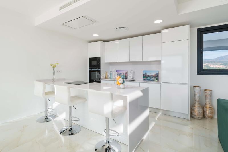 Foto f29d086c-ec52-48e3-b10b-c6318e5fac15. Attique avec chauffage piscine dans Guadalobón Estepona