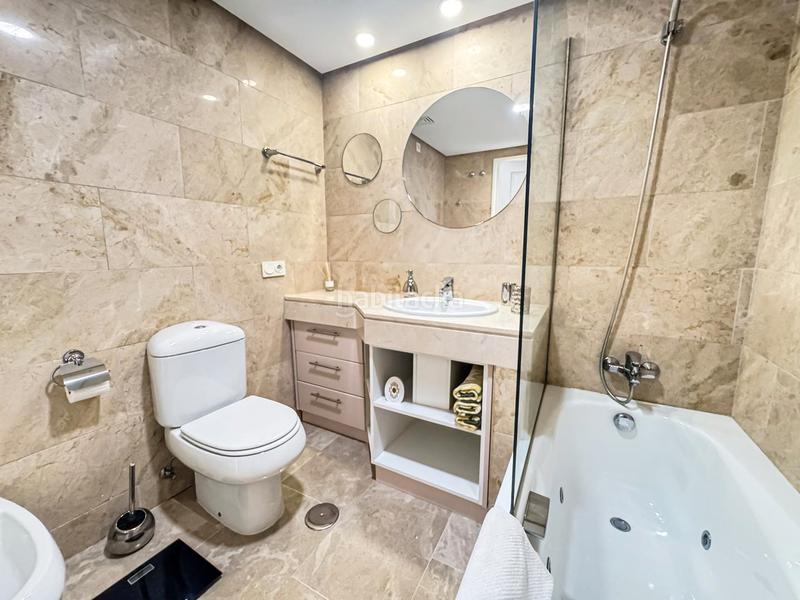 Foto 2109cdec-d71c-473b-9e96-b6f117284d81. Apartament amb calefacció aparcament piscina a San Luis de Sabinillas Manilva