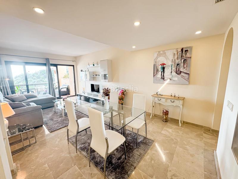 Foto 4ea4d80f-ef7b-4bdd-9a55-9609cb7a4006. Apartament amb calefacció aparcament piscina a San Luis de Sabinillas Manilva