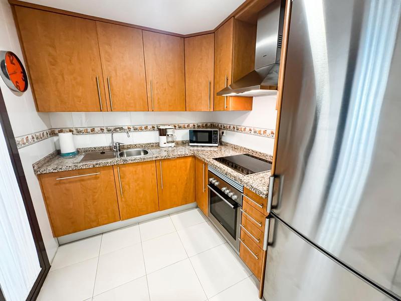 Foto bfe17b22-e4b2-4e6b-8fec-72215ceaa80c. Apartament amb calefacció aparcament piscina a San Luis de Sabinillas Manilva