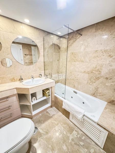 Foto f0d34505-8da3-47b4-aa23-70048fab2dd7. Apartament amb calefacció aparcament piscina a San Luis de Sabinillas Manilva