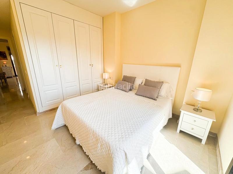 Foto f42b359d-7221-4cdb-b841-5d48d2beadc4. Apartament amb calefacció aparcament piscina a San Luis de Sabinillas Manilva