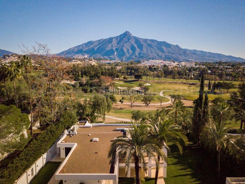 Foto 46aa9710-3836-4ed0-ad69-2721139a7ff8. Attico con camino parcheggio piscina in Estepona golf Estepona