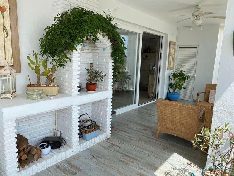 Foto 6008d0a2-c121-4301-91bf-2adcbc4184f1. Attico con camino parcheggio piscina in Estepona golf Estepona