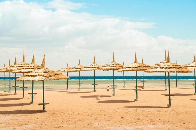 Foto 807986cb-45de-47fe-b94b-84de00db43fb. Attico con camino parcheggio piscina in Estepona golf Estepona