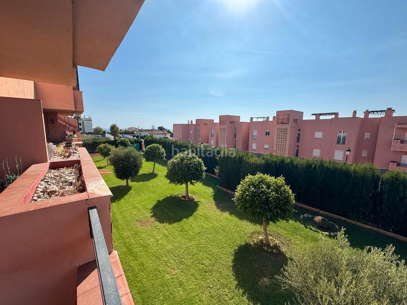 Foto 2d535dbc-5fb5-4791-ae75-eebfe14e0fe7. Apartament amb calefacció aparcament piscina a Alcorrín Manilva