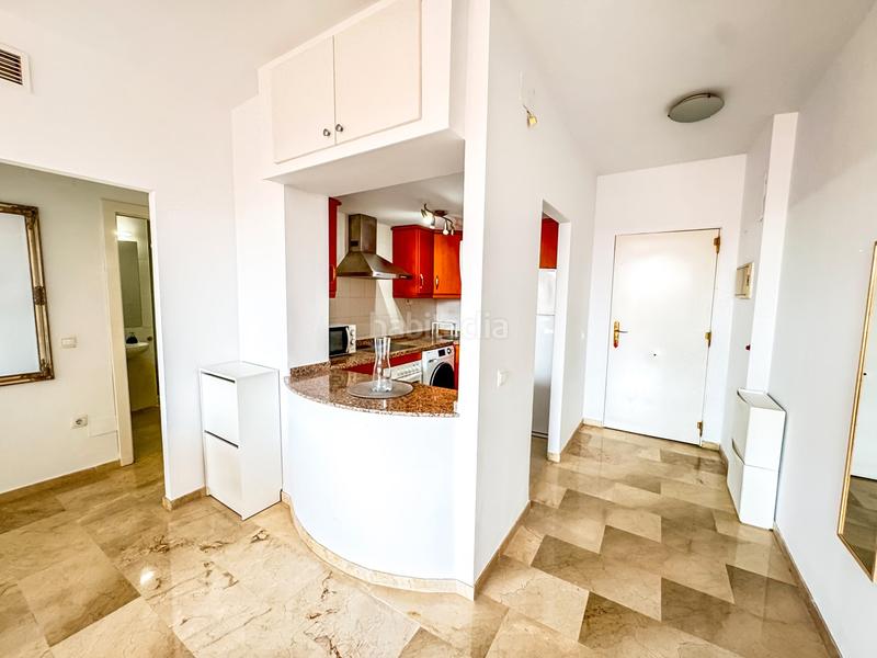 Foto 6efa1391-f878-45e1-ae7d-87a9b1826e64. Apartament amb calefacció aparcament piscina a Alcorrín Manilva