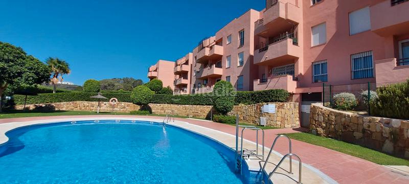 Foto a3d48f95-2477-47b2-a079-76b458dc29ef. Apartament amb calefacció aparcament piscina a Alcorrín Manilva