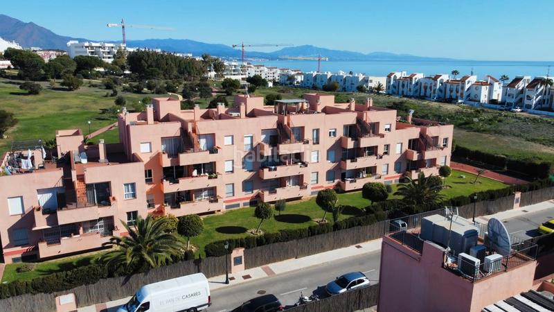 Foto a76b895b-2a08-4ab9-b5b1-4acd95eae45a. Apartament amb calefacció aparcament piscina a Alcorrín Manilva