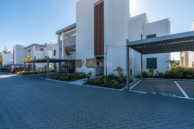 Foto 18225ca5-2a19-46c1-b3dd-574338eab3d6. Àtic amb calefacció aparcament piscina a marina de Casares Casares