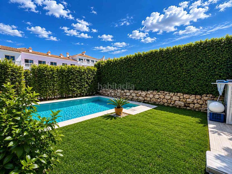 Foto f5d13488-69f8-4c13-80fa-1aaadd7752e4. Casa adossada amb calefacció aparcament piscina a Sotogrande