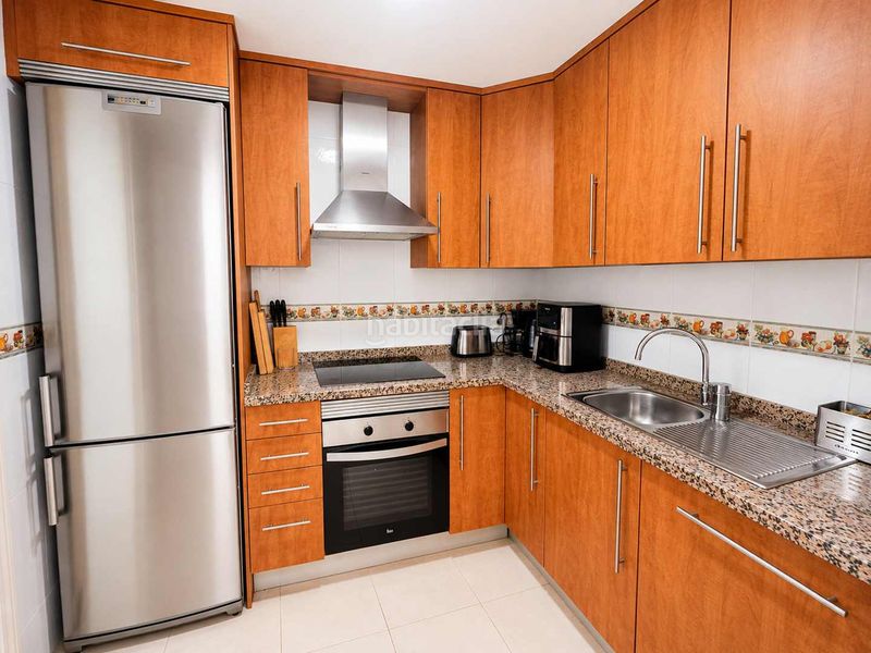 Foto 25023987-8871-4241-ae5e-8eb3d0adad45. Apartament amb calefacció piscina a San Luis de Sabinillas Manilva