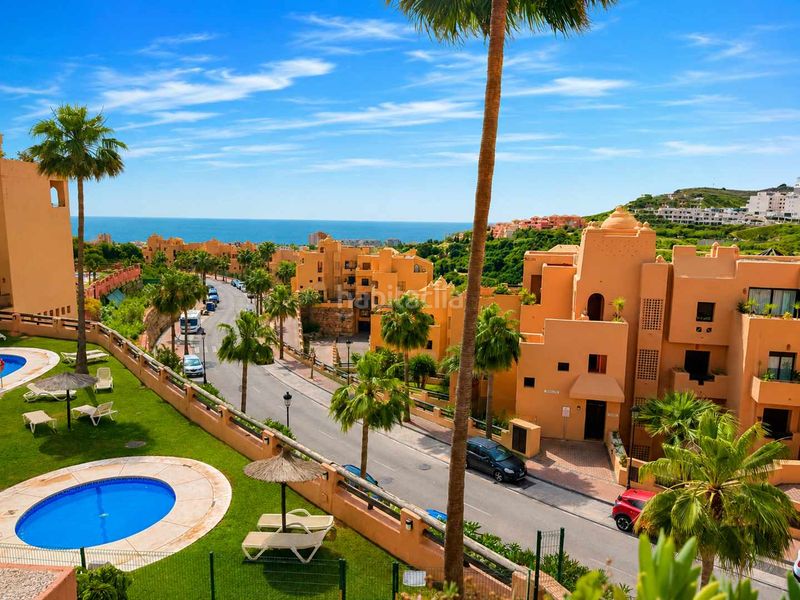 Foto 3e1d79e1-c931-4ee8-b41f-e4c7870b60de. Apartament amb calefacció piscina a San Luis de Sabinillas Manilva